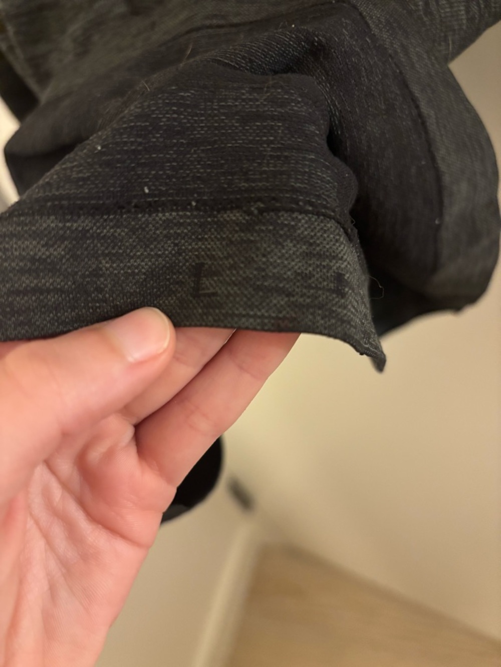 Lululemon Men’s Long Sleeve Swiftly Tech - Picture 4 of 4